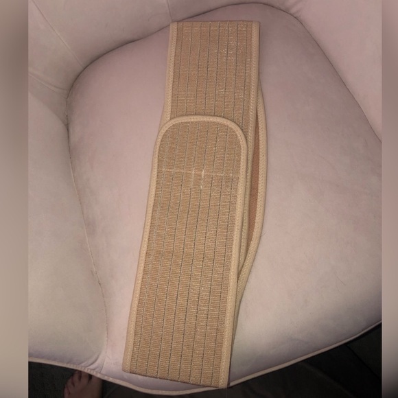 Belly Band/Maternity Belt - Picture 4 of 4